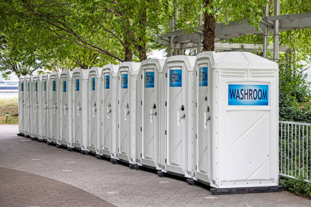Portable Toilet Options We Offer in Seneca Knolls, NY
