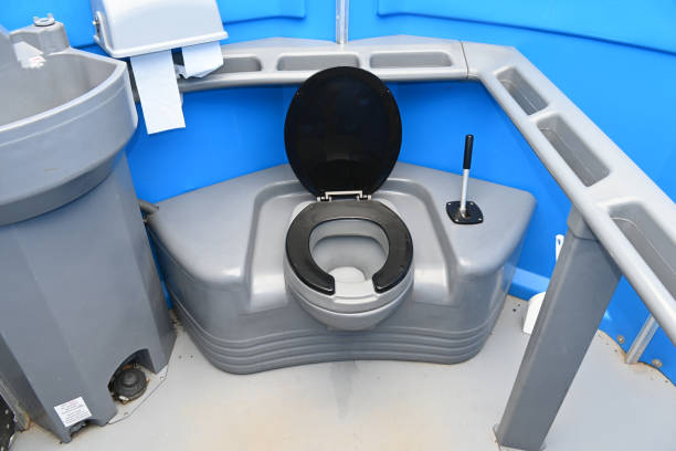 Best Porta potty delivery and setup  in Seneca Knolls, NY